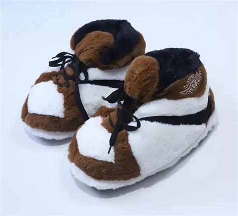 air jordan 1 plush slippers.